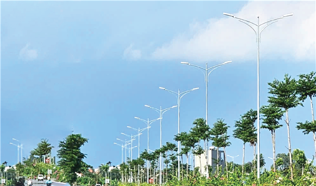 Cột thép chiếu sáng 